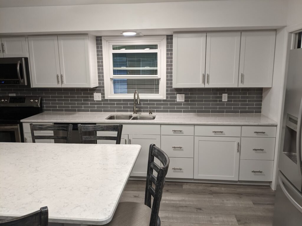 kitchen cabinet refacing contractors